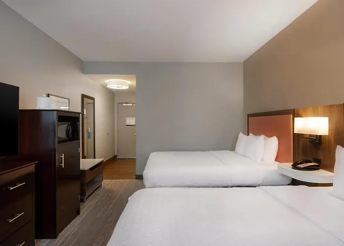 Hampton Inn & Suites Harvey New Orleans Westbank
