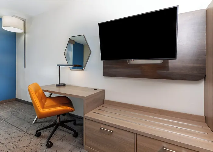 Holiday Inn Express Harvey-Marrero By Ihg